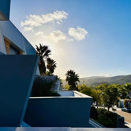 Casasotopolo, Sotogrande, Sleeps 8, Private Rooftop Pool, Easy Free Parking Villa San Enrique de Guadiaro